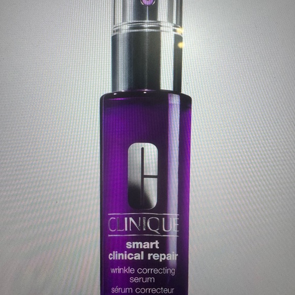 Clinique Other - 1.7oz Clinique Smart Clinical Repair Wrinkle Correcting Serum - Purple